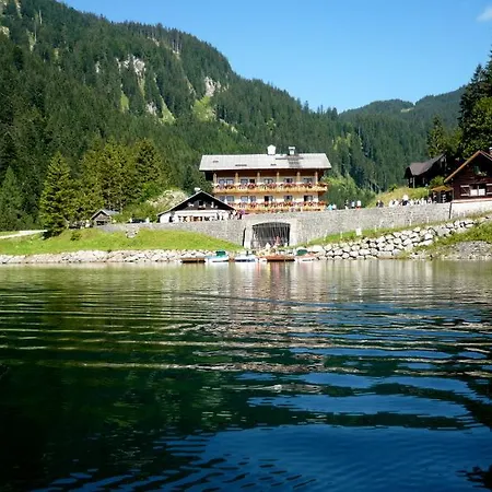 Gosausee Gasthof 3*