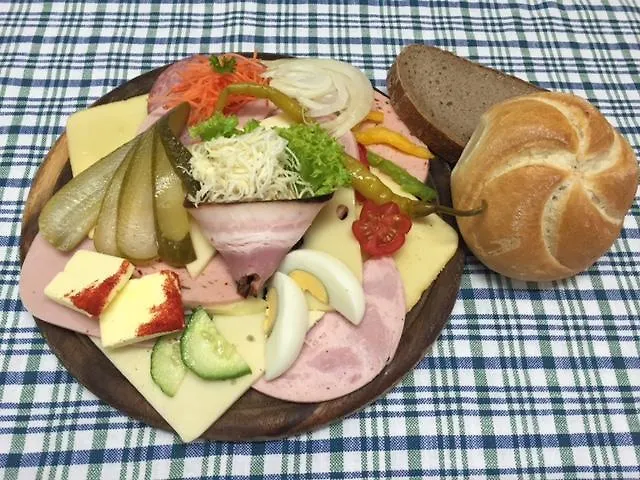 岣梢湖客栈酒店