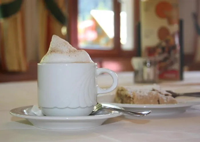 岣梢湖客栈酒店 3*